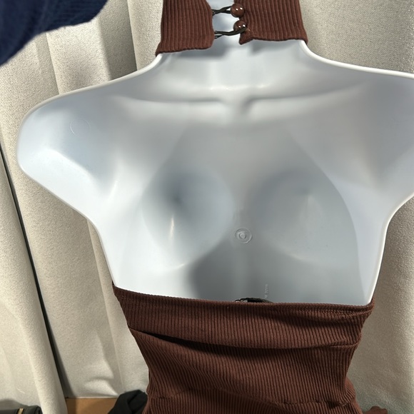 Romper - Picture 3 of 4